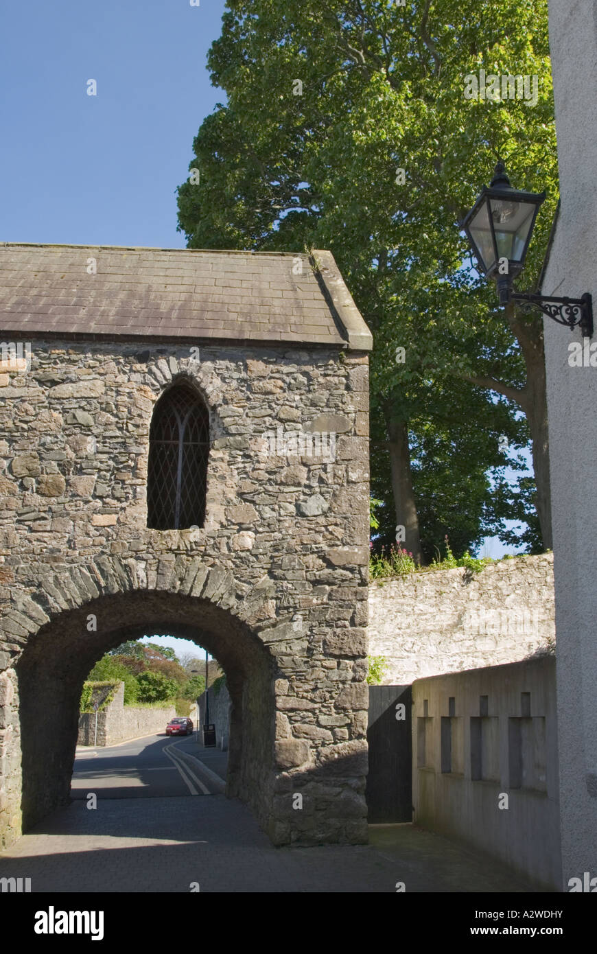 Northern Ireland County Down Carlingford The Tholsel mittelalterlichen Tor Stockfoto