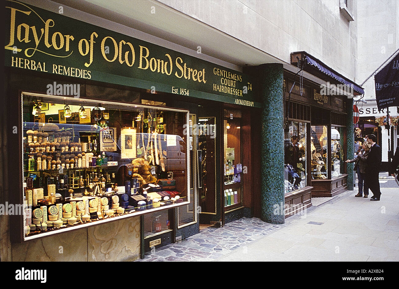 Taylor of Old Bond Street Jermyn Street Shops London UK Stockfotografie -  Alamy