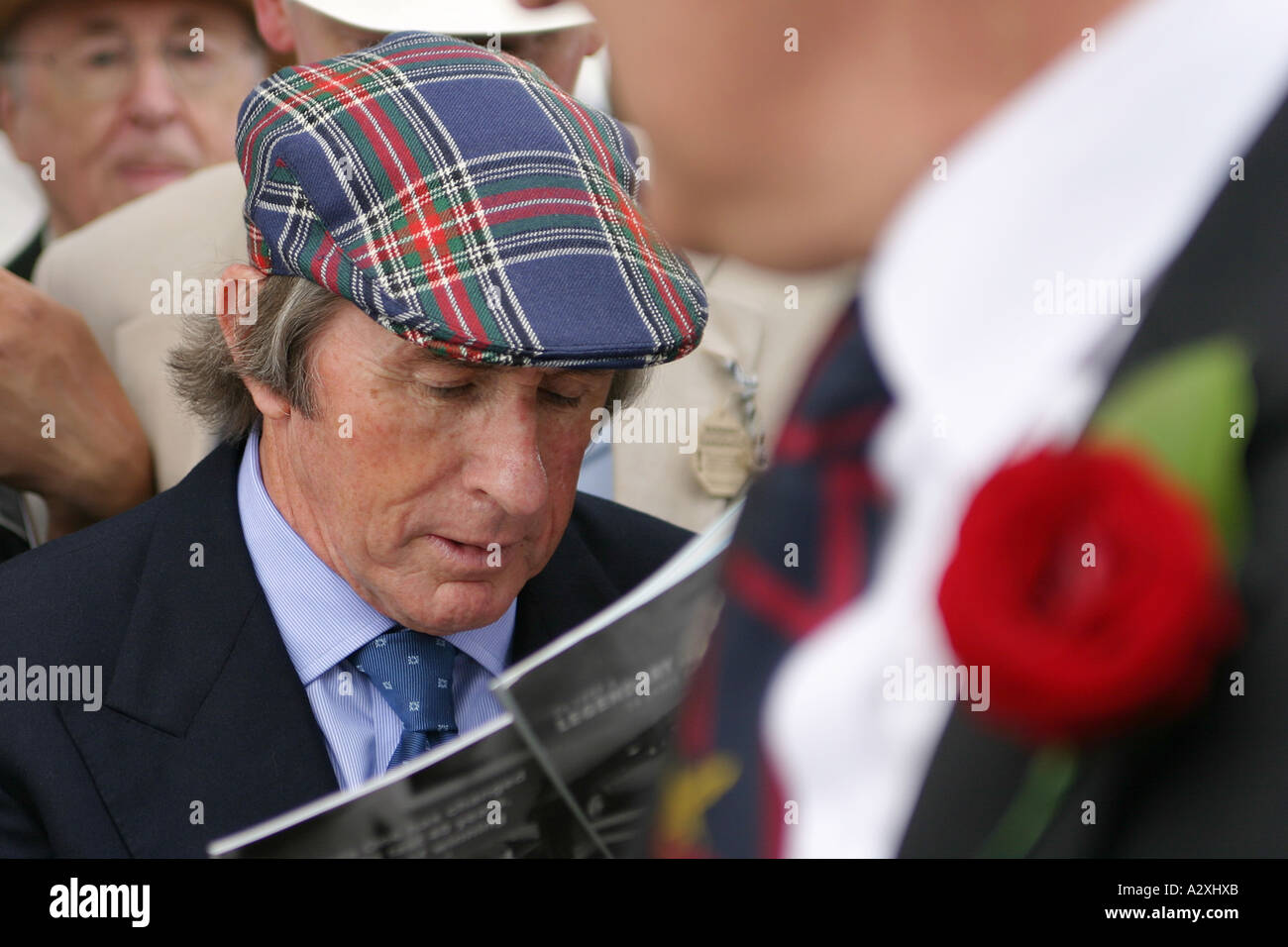 Jackie Stewart im Jahr 2005 beim Goodwood Revival, Chichester, West Sussex, UK. Stockfoto