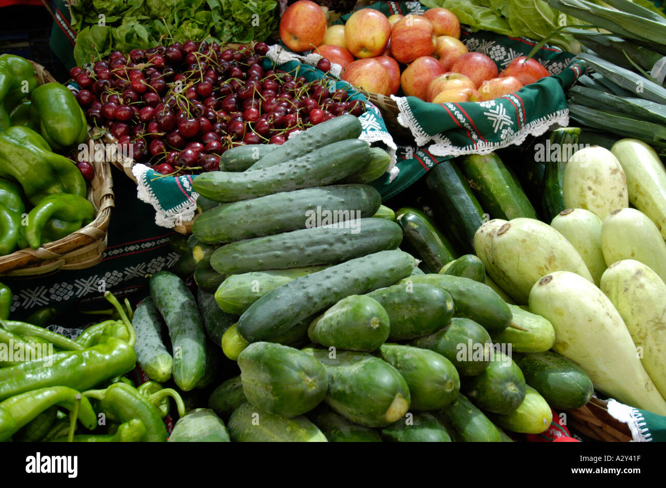 Obst und Gemüse auf dem Markt in Spanien Stockfoto