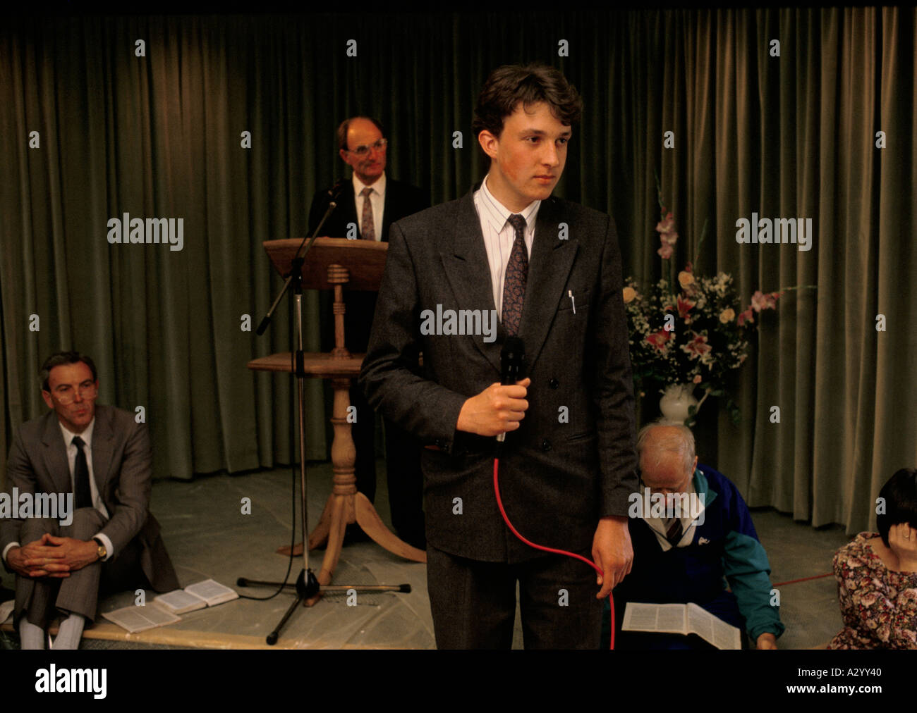 Jehovas Zeugen bei einem Gebetstreffen Stockfoto