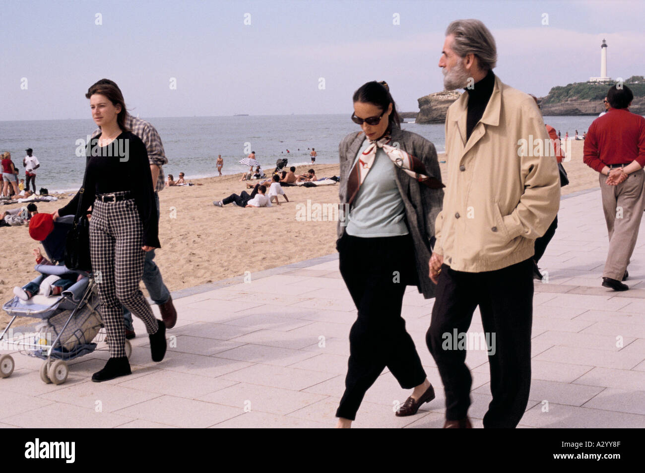 Fuß entlang der Promenade Biarritz Frankreich Stockfoto