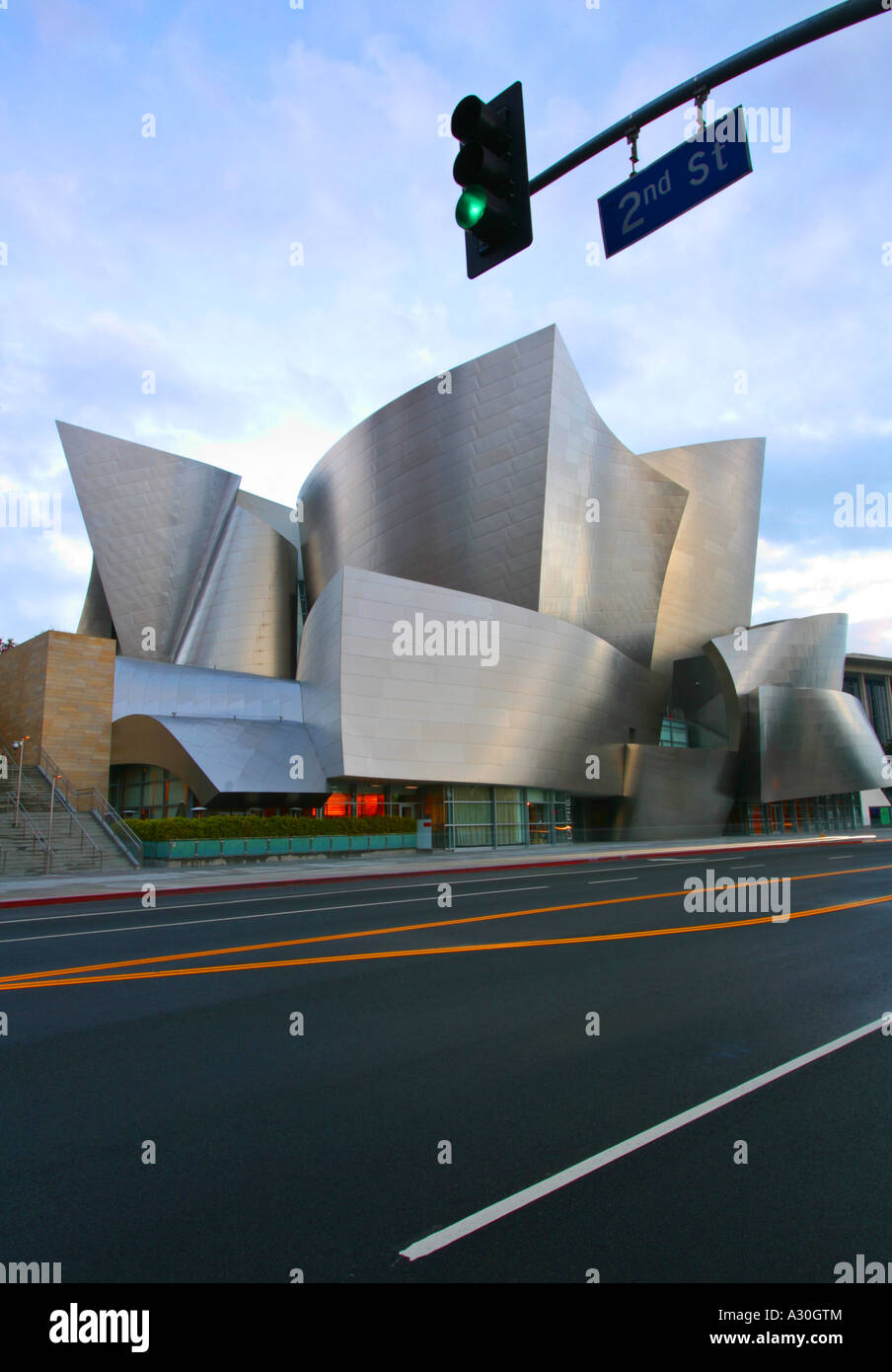 Äußere Walt Disney Concert Hall Downtown Los Angeles Los Angeles County Kalifornien USA Stockfoto