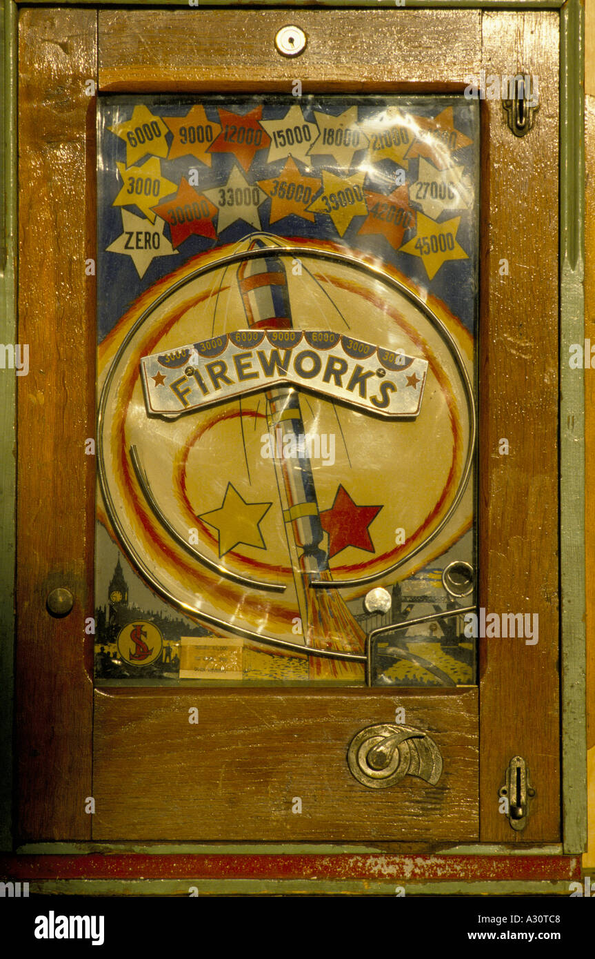Feuerwerk alte altmodische Münz Arcade-Maschine Fuhrleute fair Stockfoto