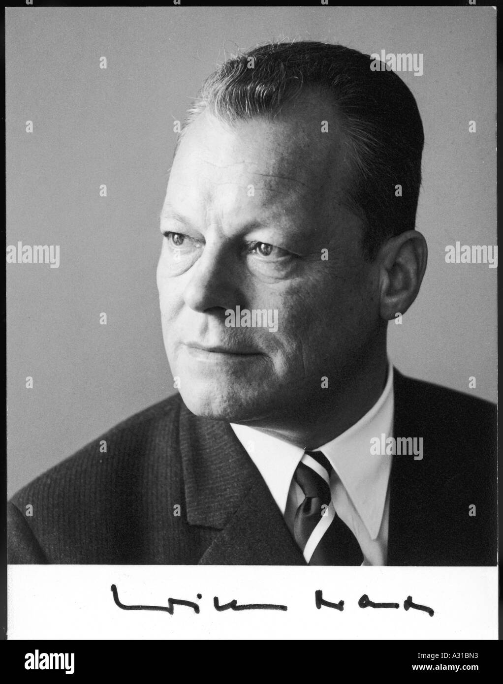 Willy Brandt ernst Stockfoto
