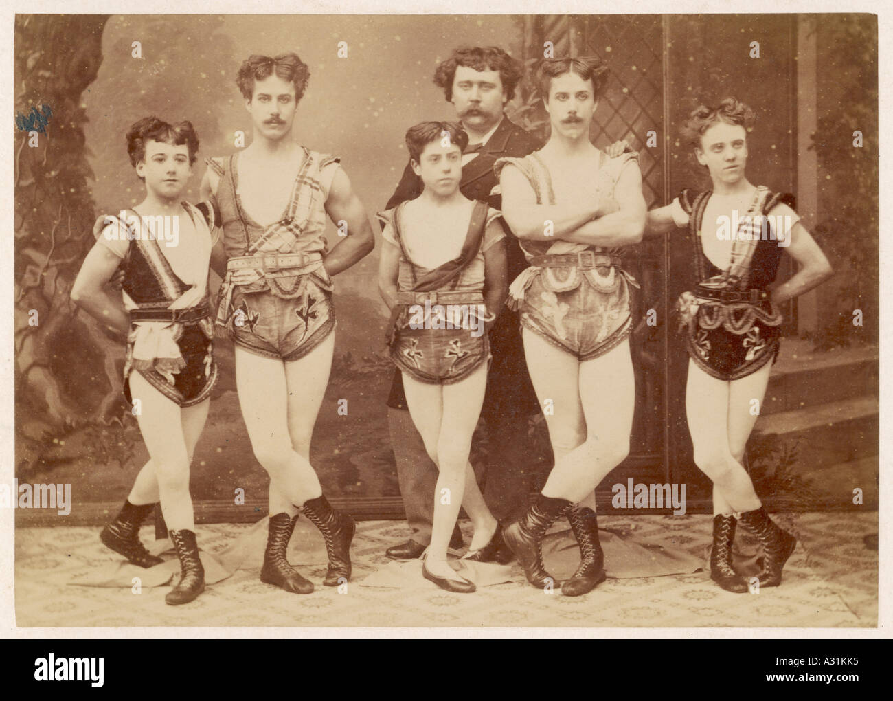 Akrobaten In einer Gruppe 1860 Stockfoto