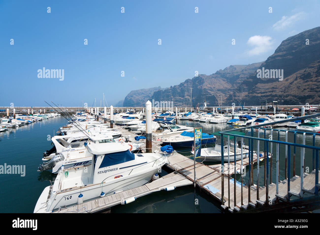 Hafen von Los Gigantes, Teneriffa, Kanarische Inseln, Spanien Stockfoto