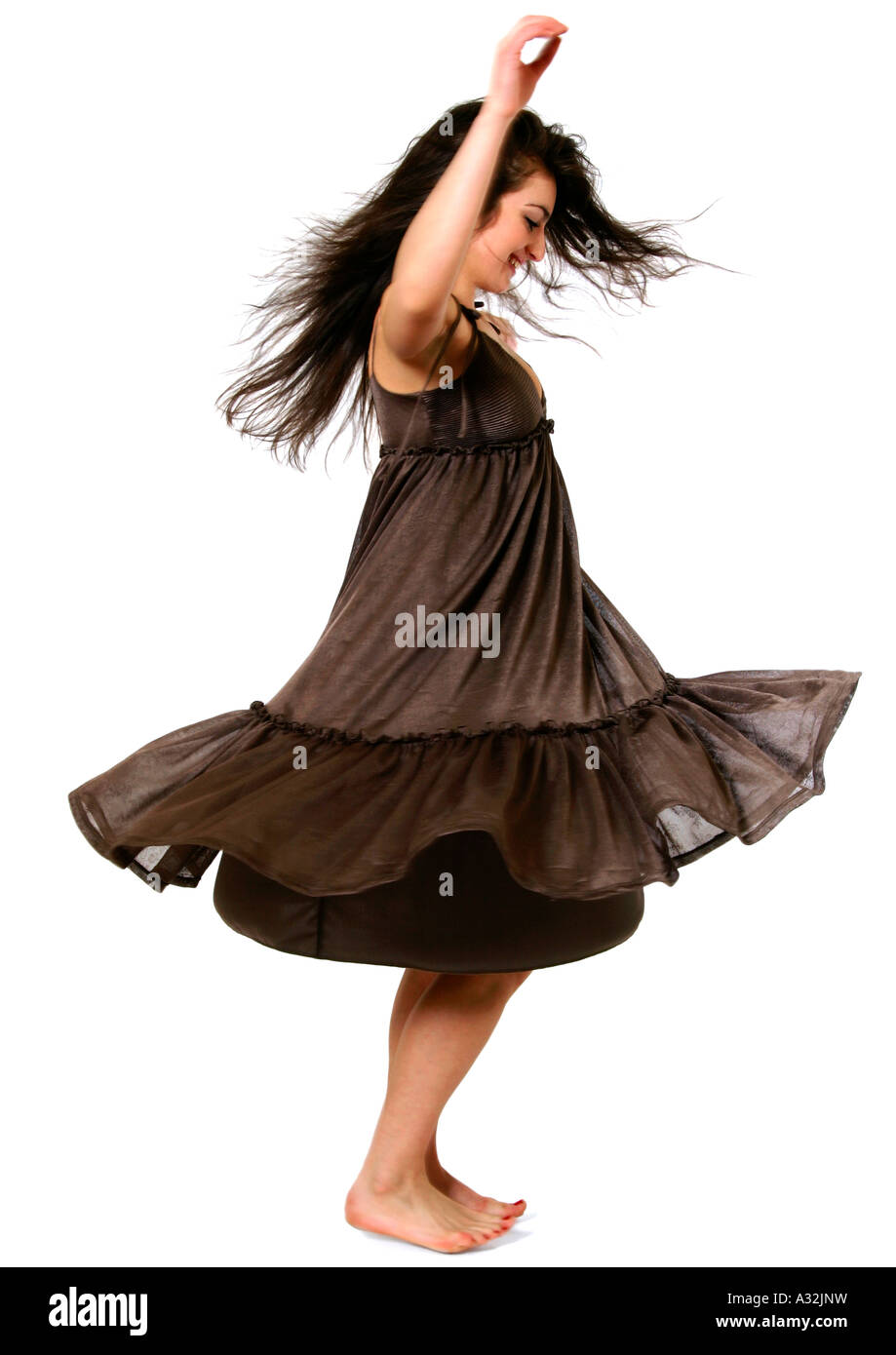 junge Frau tanzt Stockfoto