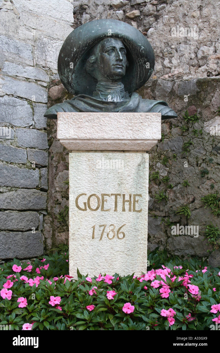 Büste des großen deutschen Reisenden des 18. Jahrhunderts und