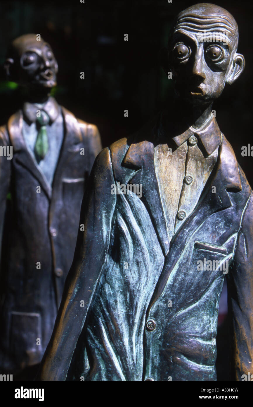 Überrascht Männer Skulptur an der Ecke der Swanston und Bourke Street Melbourne Victoria Australien Stockfoto