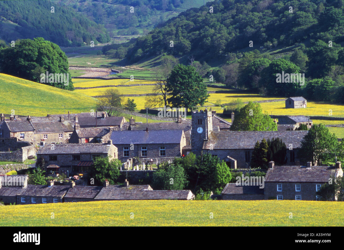 Muker Dorf im Swaledale im frühen Sommer Yorkshire Dales National Park North Yorkshire England Stockfoto