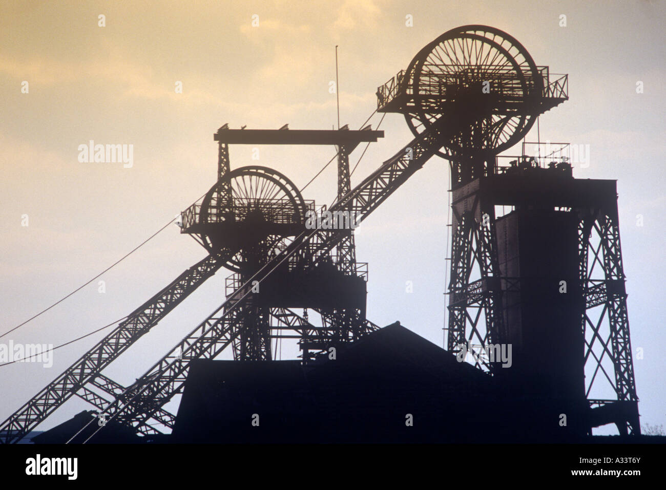 Zeche, die gewundenen Gang redundante Kohle mir jetzt eine Mining Museum Rhondda Heritage Park Rhondda Valley South Wales Stockfoto