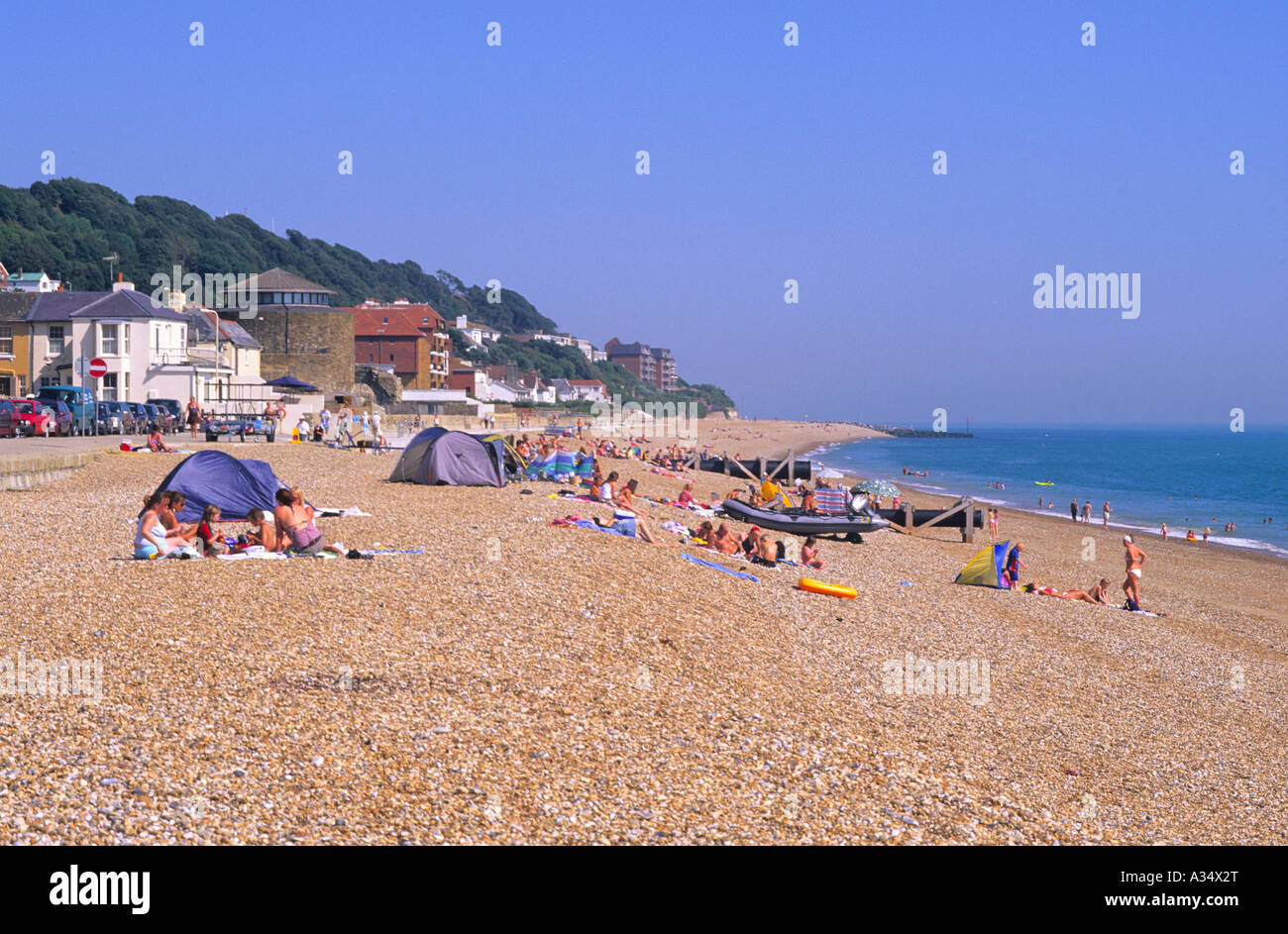 Hythe Strand im Sommer, Kent, UK Stockfoto