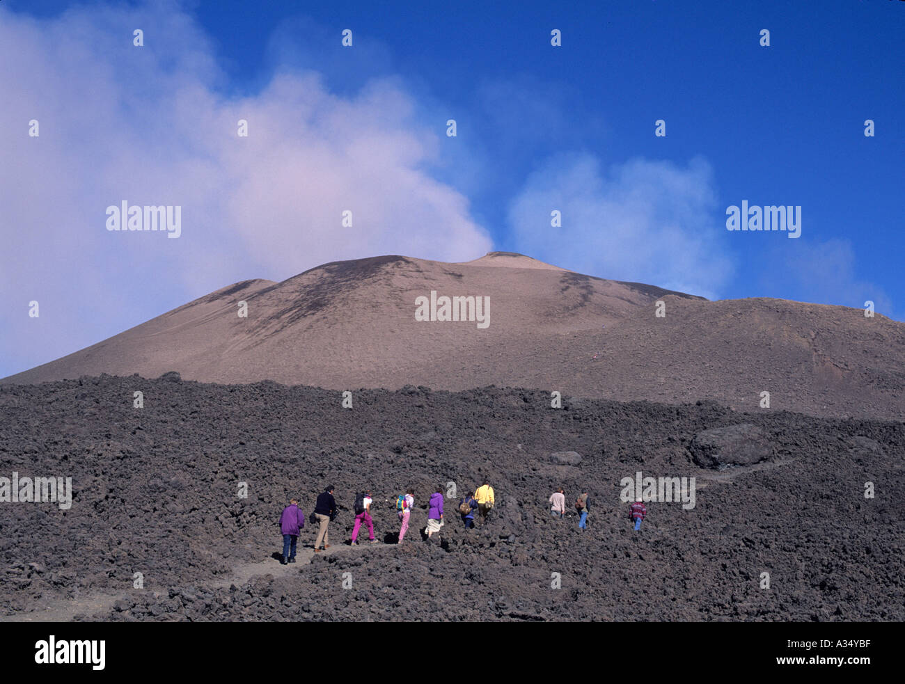 Italien Sizilien, Ätna, zerstörten Gebiet in der Nähe von Vulkan-Gipfel Stockfoto