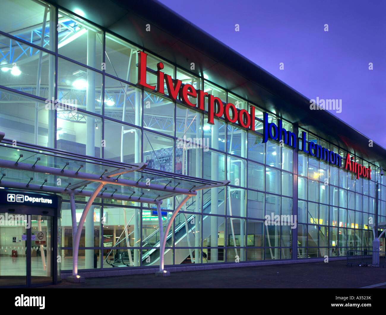 Transfer King Park Flughafen Liverpool www.alamy.de