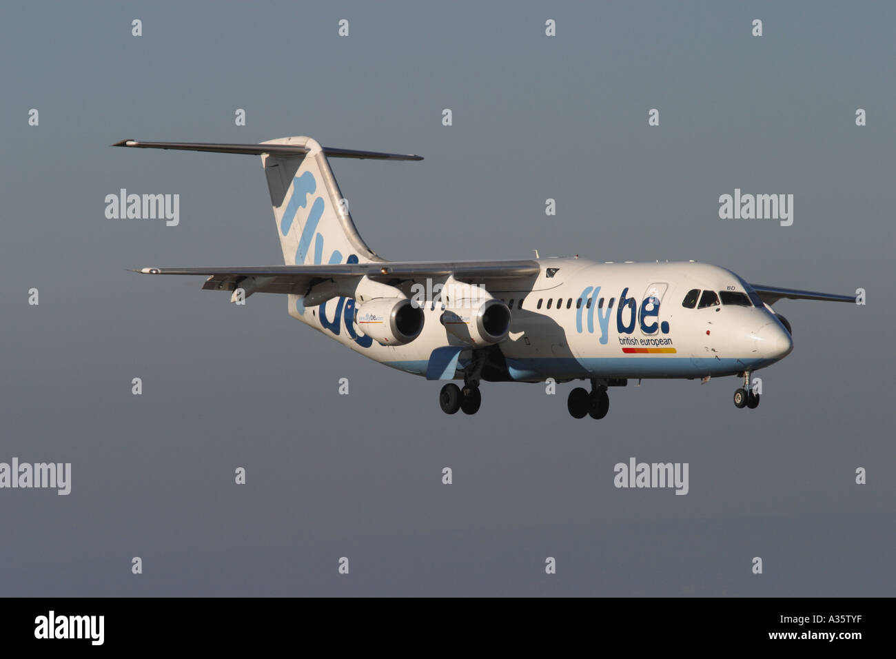 Flybe Bae 146 Jet Airliner low-Cost Billigfluglinie herein genommen 2006 zu landen Stockfoto