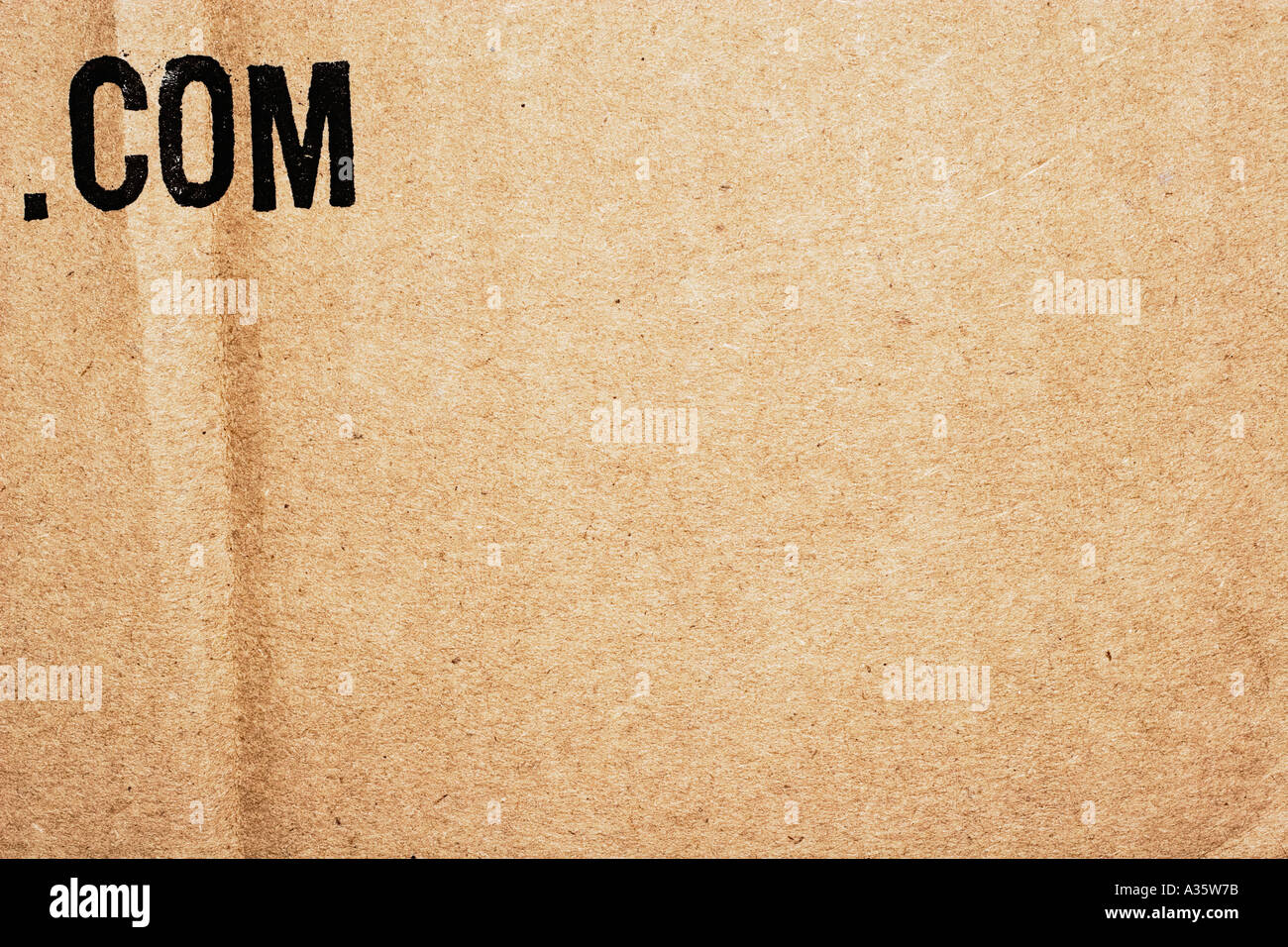 Urban Art Dot Com Buchstaben auf Karton Stockfoto