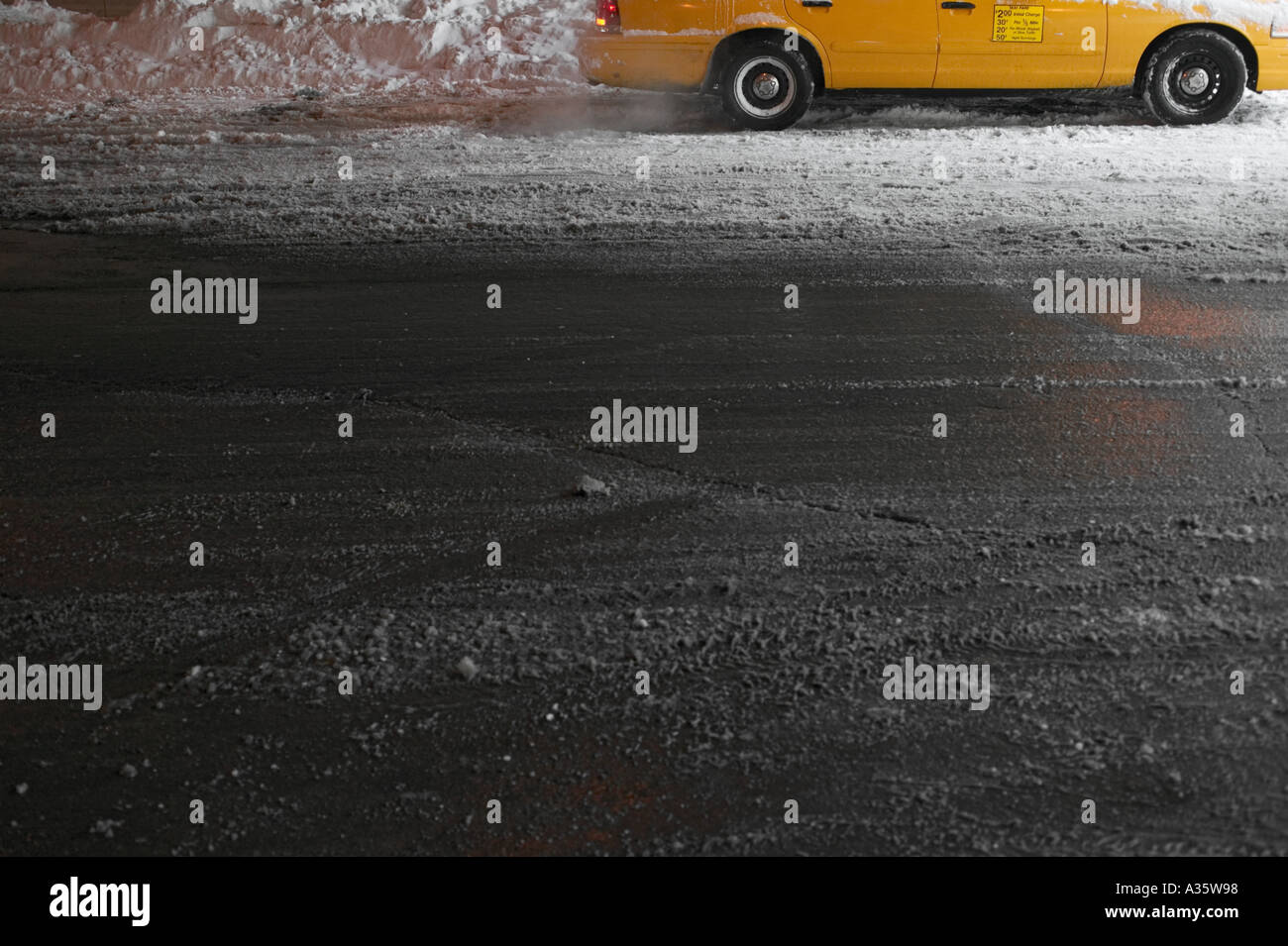 New York Taxi im Winter Stockfoto