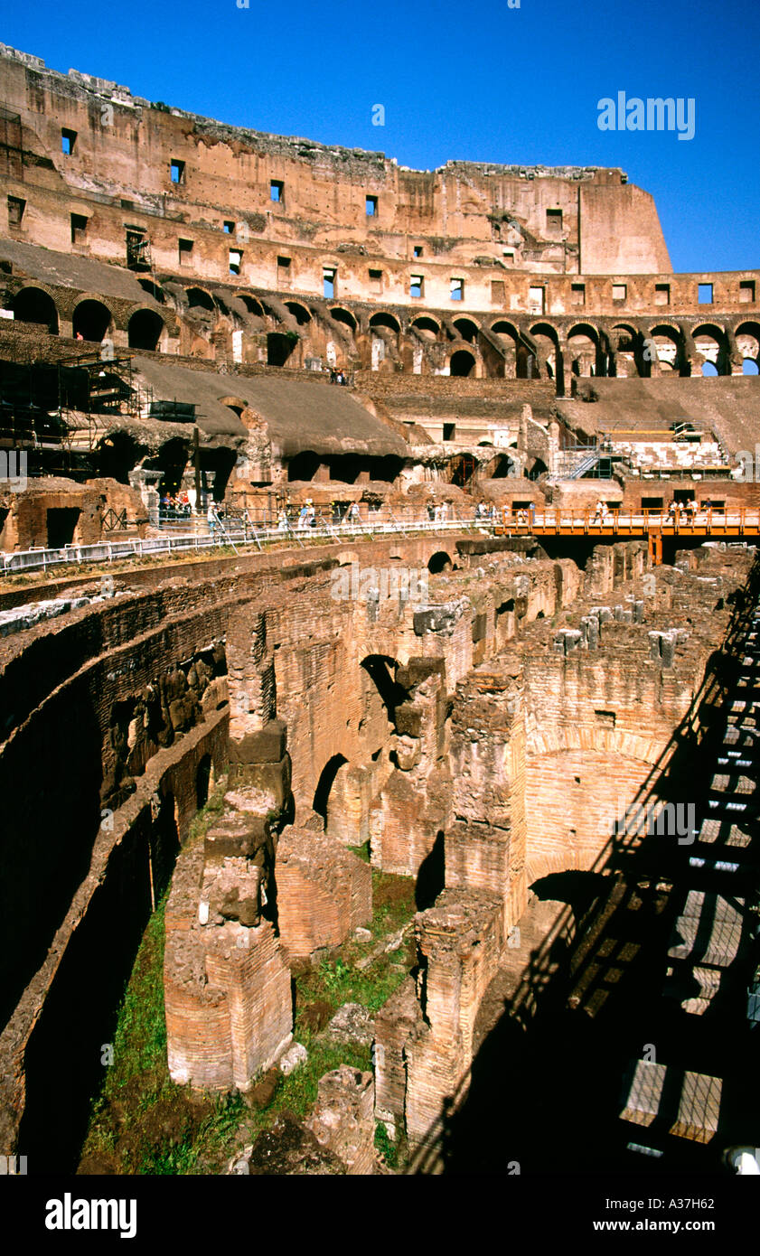 Im Inneren der Colloseum Roma Stockfoto