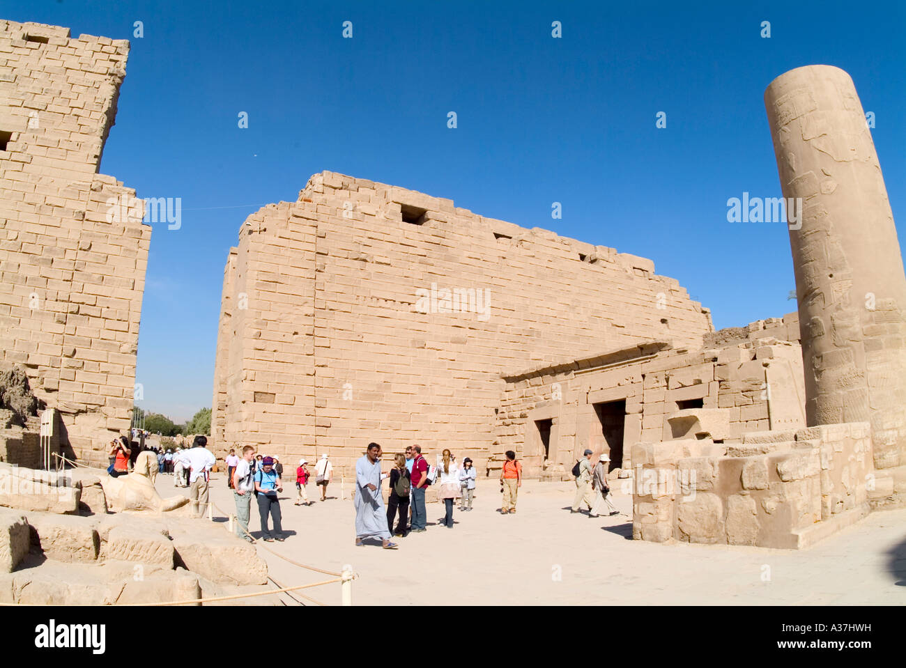 Karnak-Tempel in ersten Pylon Schrein von Seti II drei Kapellen gewidmet, Amon Mut Khonsu Karnak Ägypten Nordafrika Stockfoto