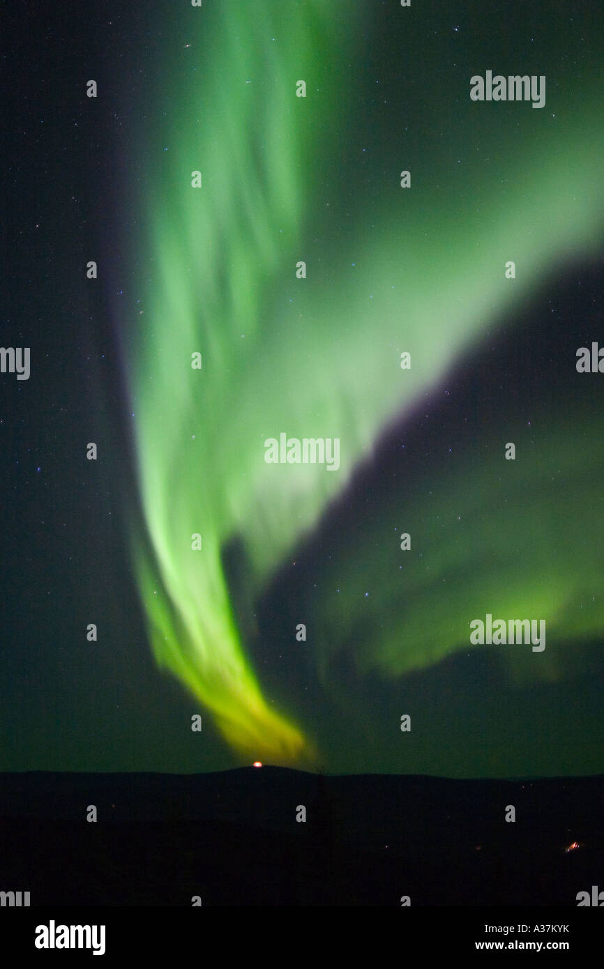 Einige rosa rötliche Farbe in Aurora borealis Stockfoto