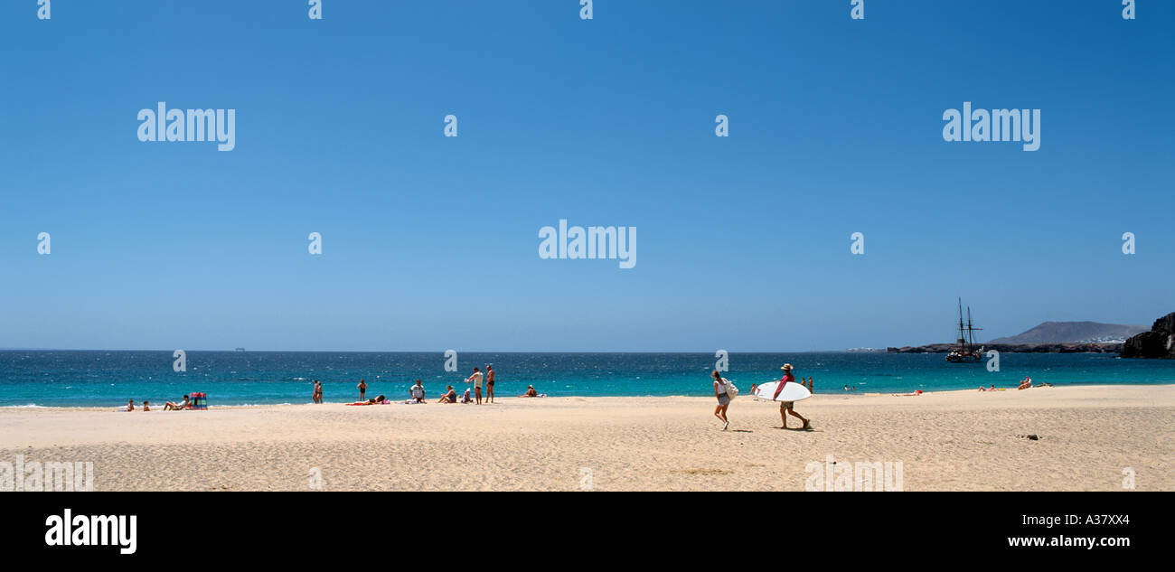 Panorama Blick auf Playa de Papagayo, in der Nähe von Playa Blanca, Lanzarote, Kanarische Inseln, Spanien Stockfoto