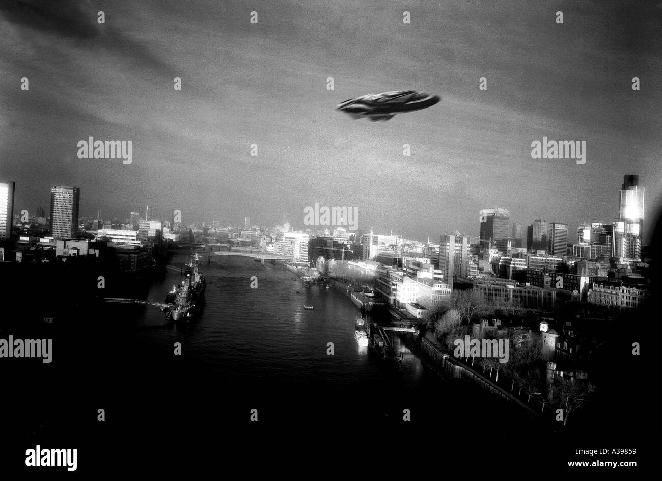 UFO über London Stockfoto