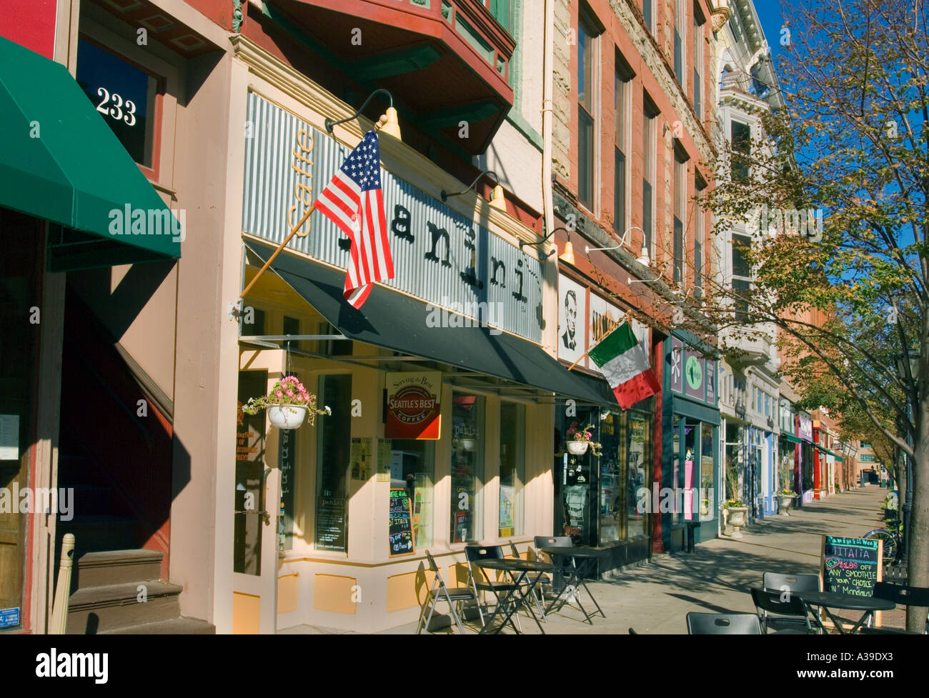 Geschäfte und Restaurants entlang der 6th Street in Springfield s historische Stadtteil Springfield, Illinois Stockfoto