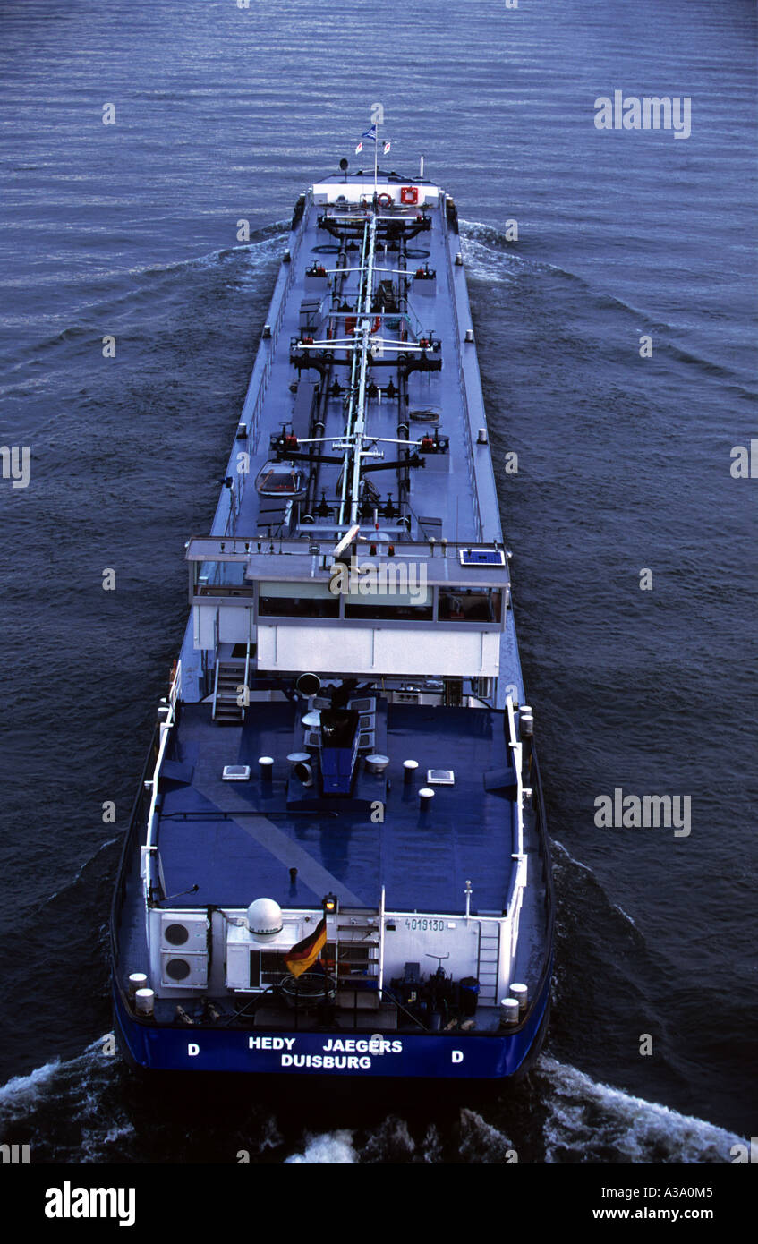 Öl-Tanker barge "Hedy Jaegers" am Rhein, Leverkusen, Nordrhein-Westfalen, Deutschland. Stockfoto