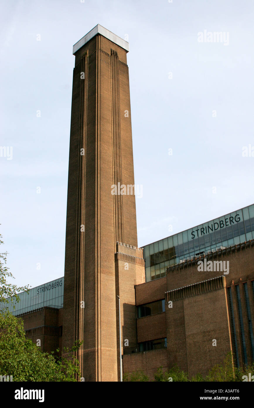 Die Tate Modern Gallery am Südufer der Themse London UK Stockfoto