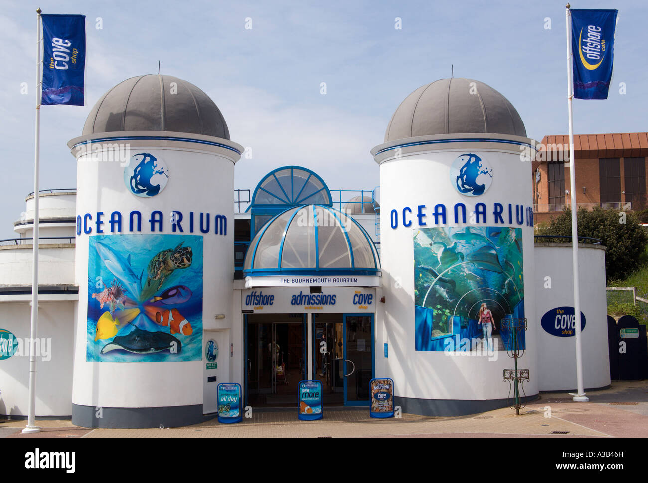 ENGLAND Dorset Bournemouth Ozeanarium Aquarium Sealife Center auf Promenade West Beach an der Südküste Badeort Stockfoto
