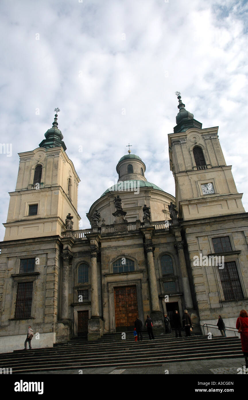 St. Jospeh's Collegiate church from XVII century in Klimontow Stockfoto
