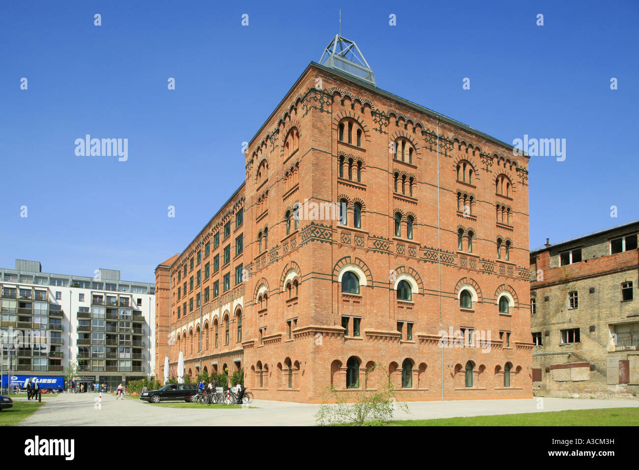 renovierte ehemalige Mälzerei an der Friedensstrasse in Berlin Friedrichshain, Deutschland Stockfoto