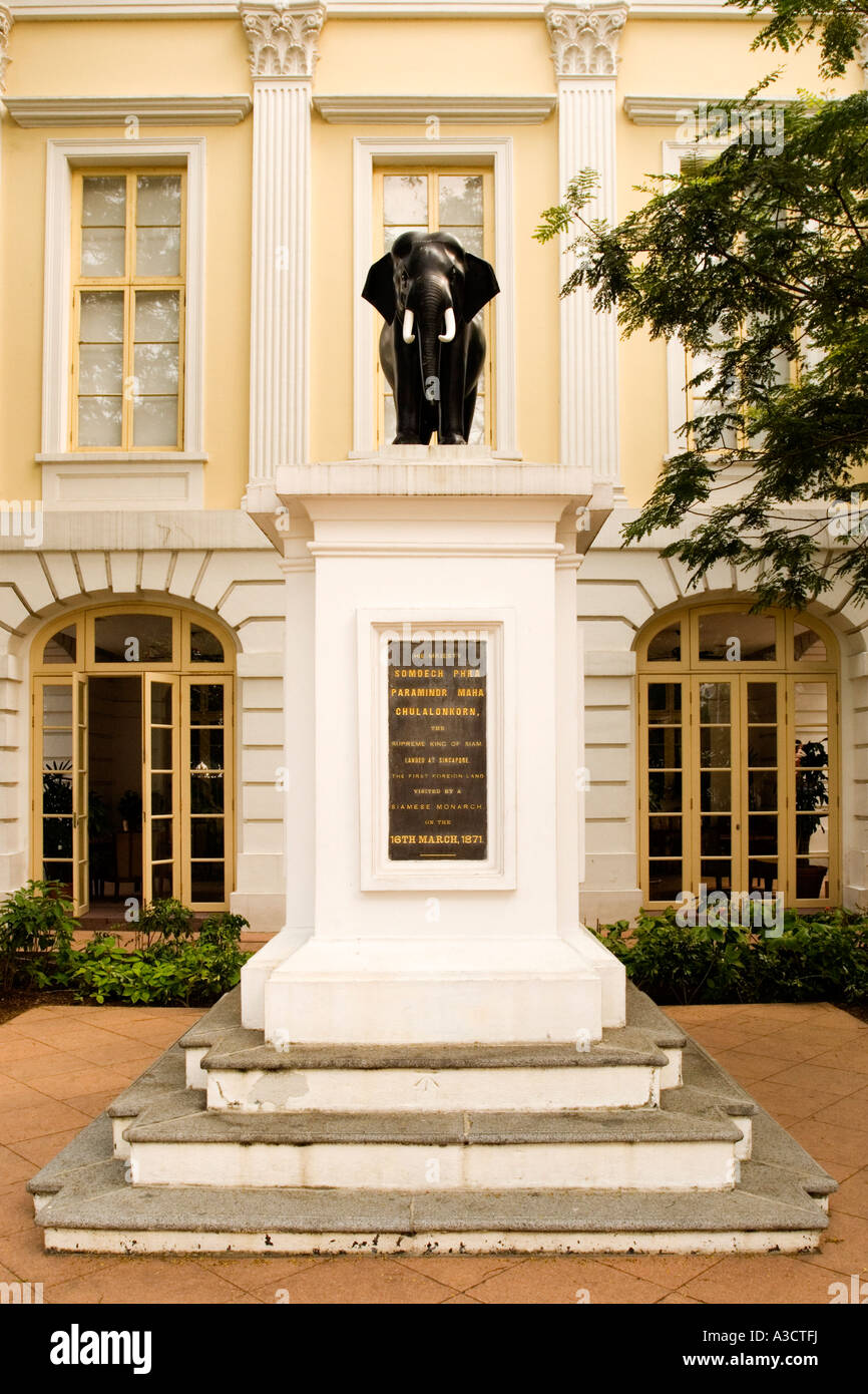 Elefant Statue im Kunst Haus, ehemals Old Parliament House (1827), Singapur Stockfoto