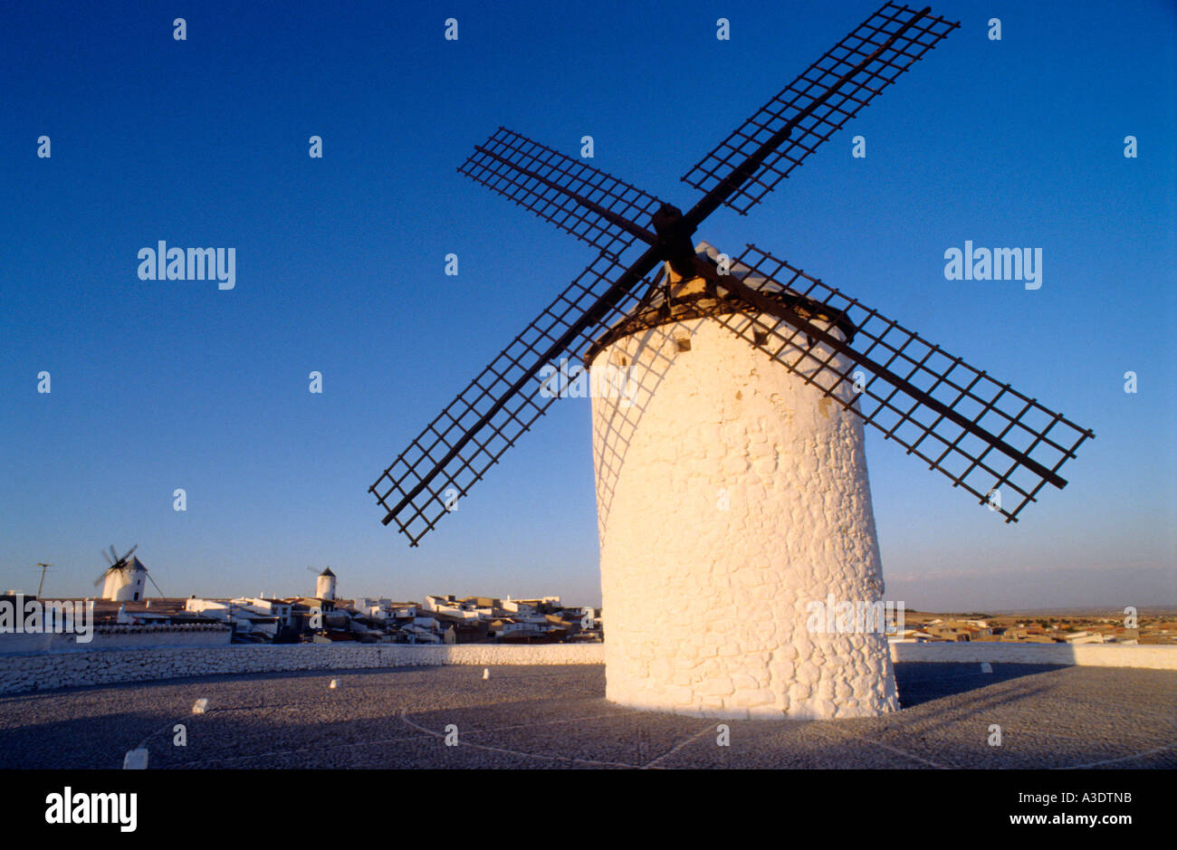 Windmühlen in Campo de Criptana. Provinz Ciudad Real. Kastilien-La Mancha. Spanien Stockfoto