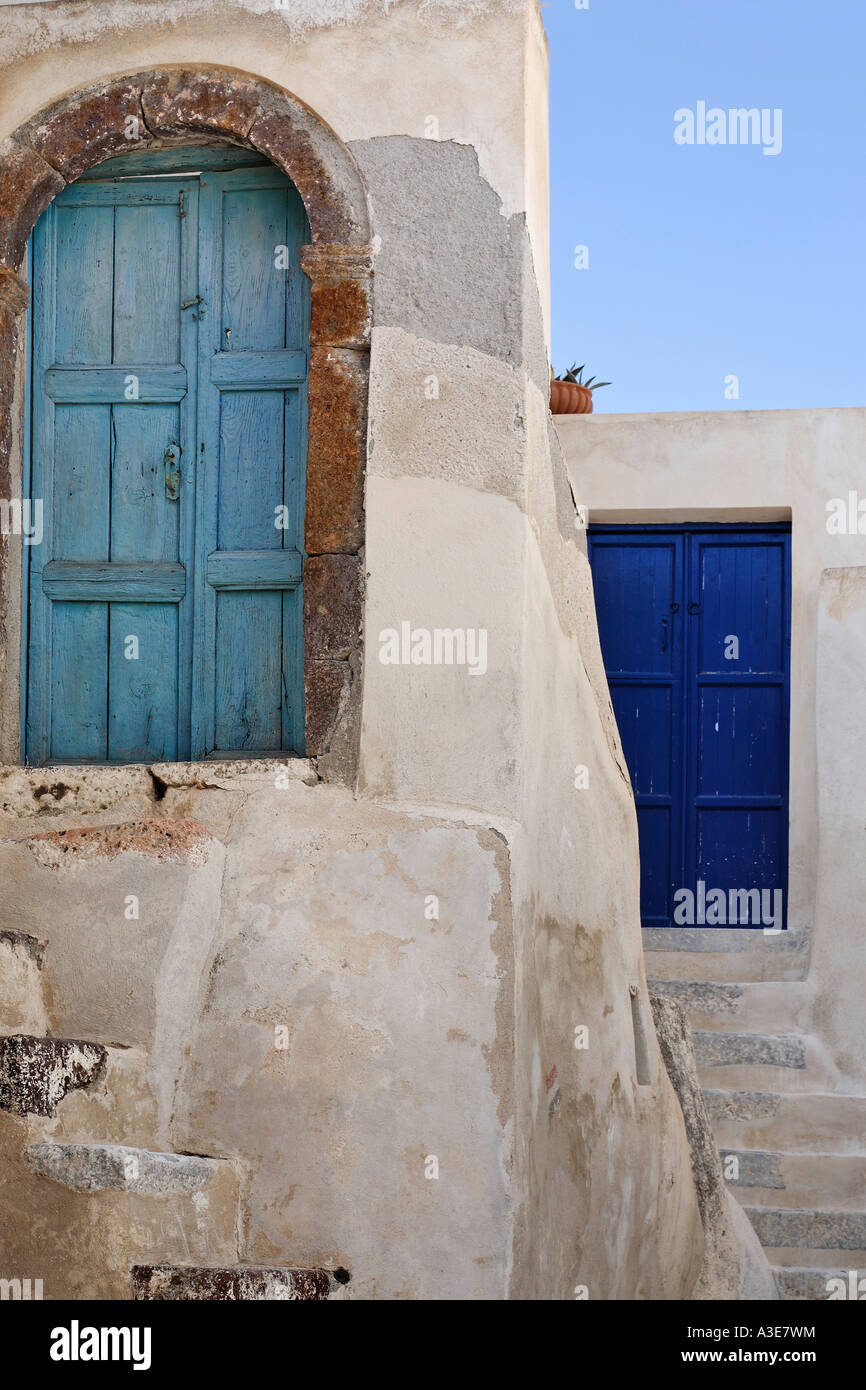 Im alten Teil des Dorfes gibt es keine Straßen nur schmalen Gängen, emborio, Santorini, Griechenland Stockfoto
