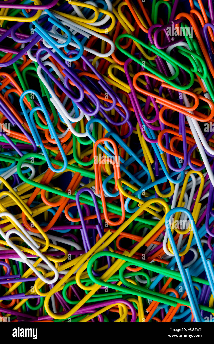 farbige Büroklammern Muster Hintergrundmaterial Stockfoto