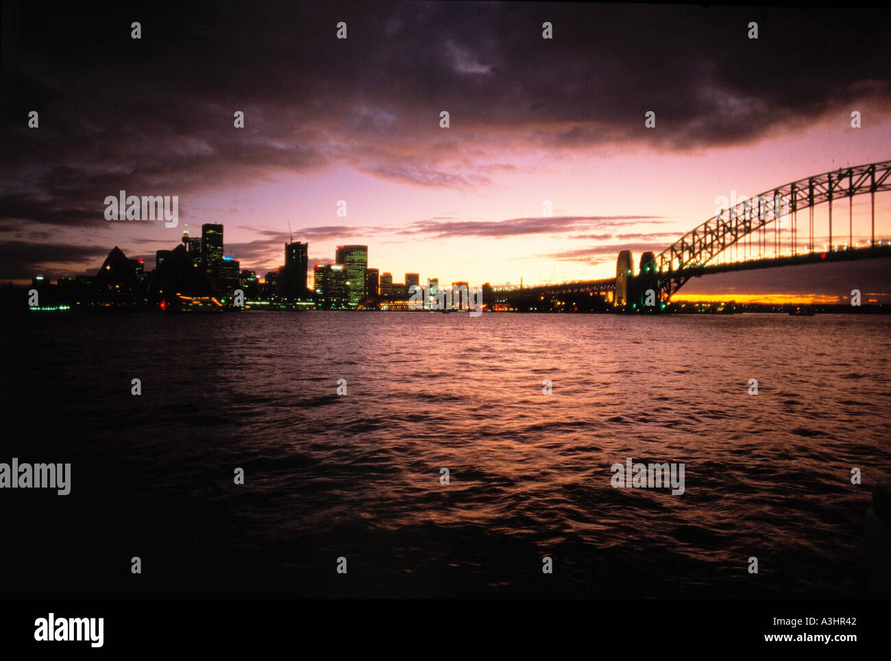 Hafen Sie Brücke am Abend Stadt Sidney Australien Stockfoto