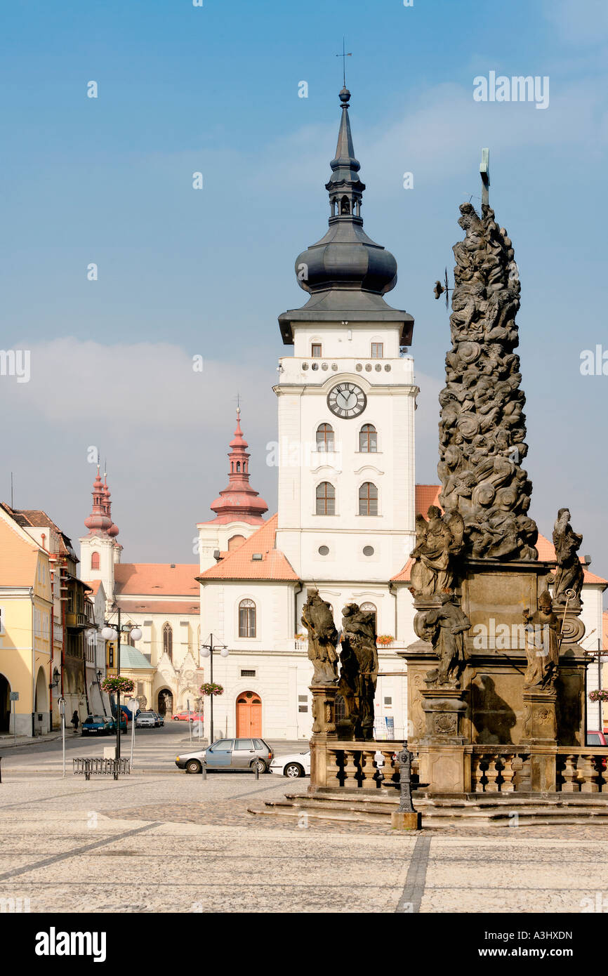 TSCHECHISCHE REPUBLIK NORD BÖHMEN STADT ZATEC SVOBODY SQUARE RATHAUS ...