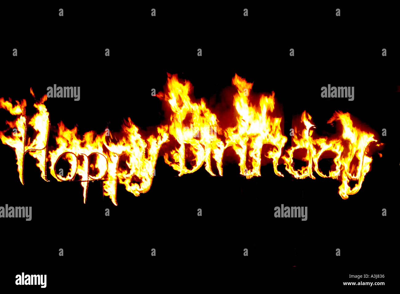Schrift machte Feuer happy birthday Stockfotografie Alamy