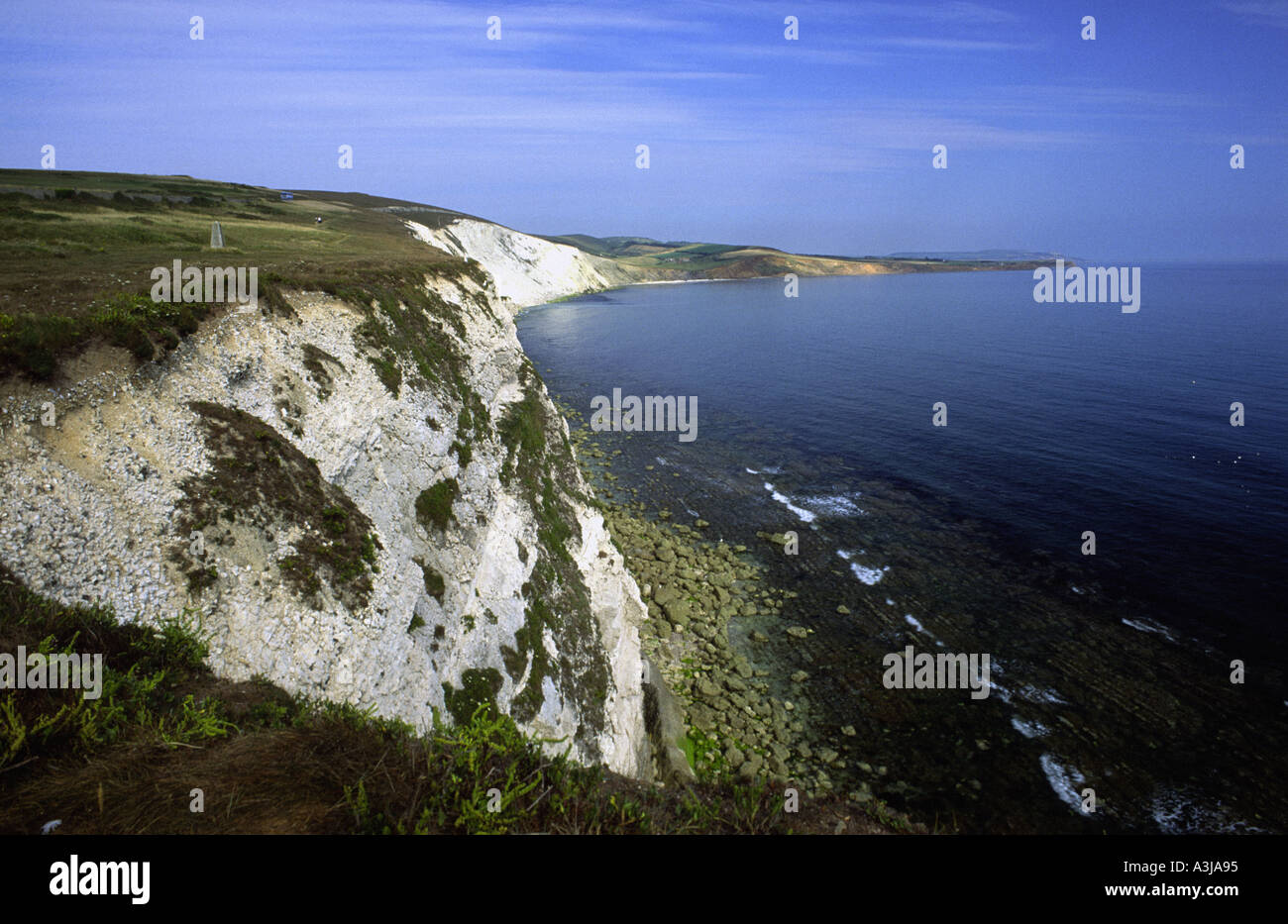 Afton unten und Freshwater Cliff mit Compton Bucht in der Ferne Isle Of Wight, England UK Stockfoto