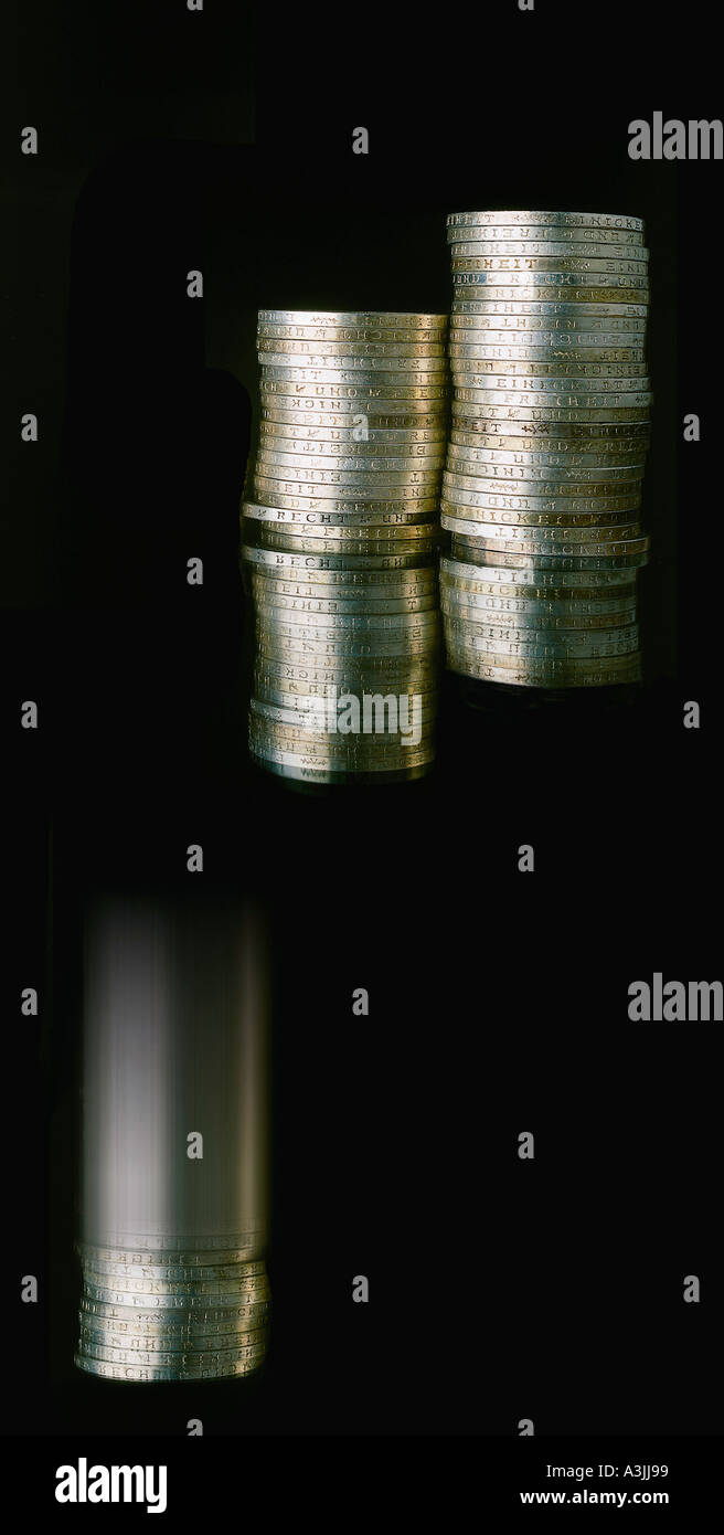 digitale Verbesserung Geld Münzen Symbolik Taxe Rate oder inflation Stockfoto