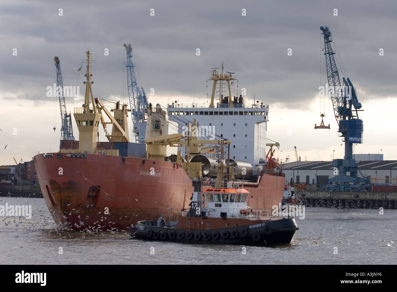 DEU-Deutschland-Hamburg 12 09 2005-Container-Schiff verlassen des Hamburger Hafens Stockfoto