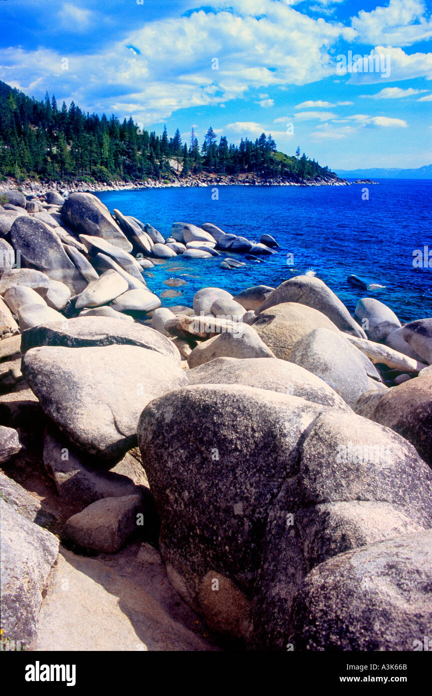 Felsen Sand Beach Lake Tahoe, Nevada Stockfoto