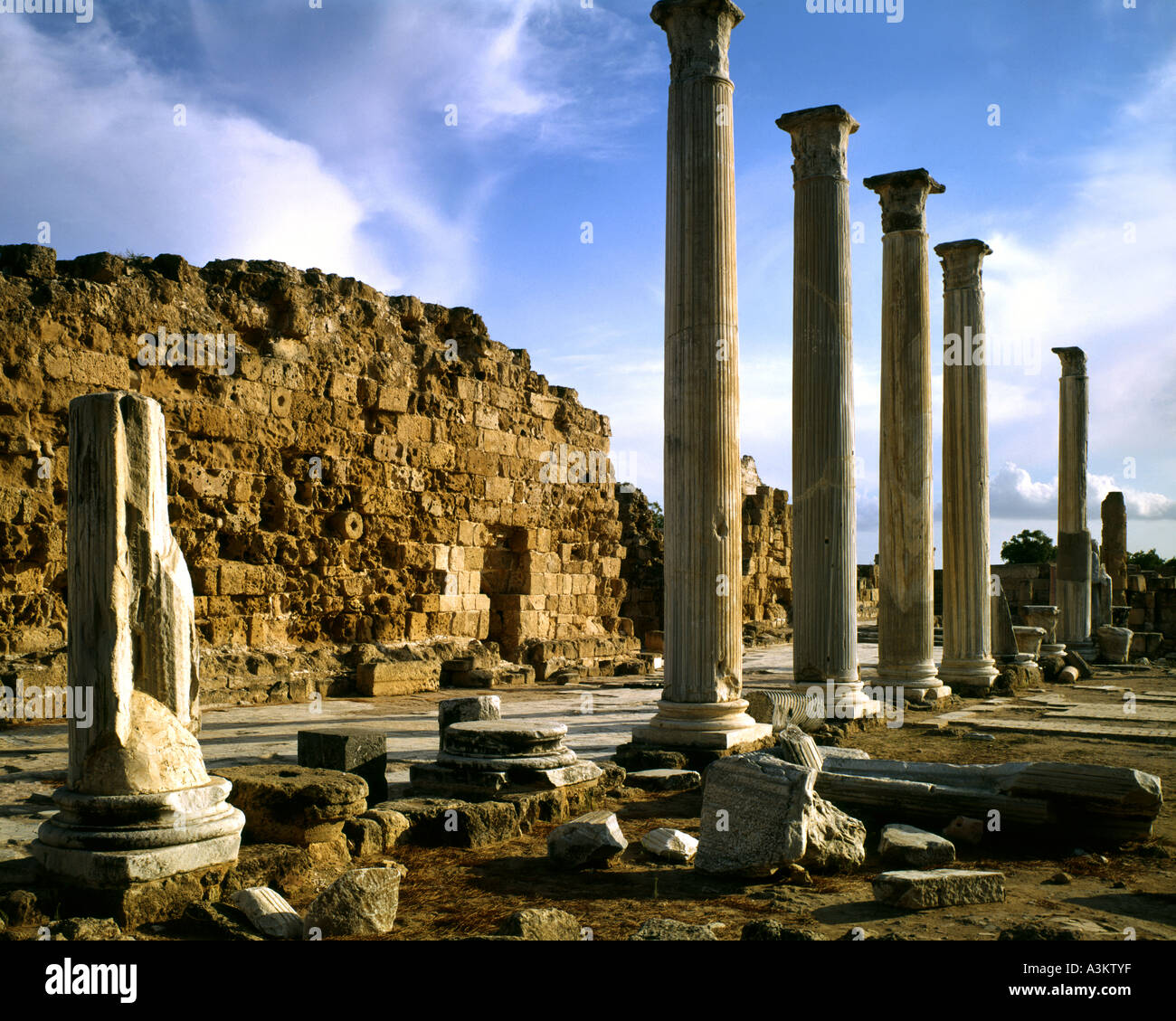 TR - Nord-Zypern: Der Marmor-Forum bei Salamis in der Nähe von Famagusta Stockfoto