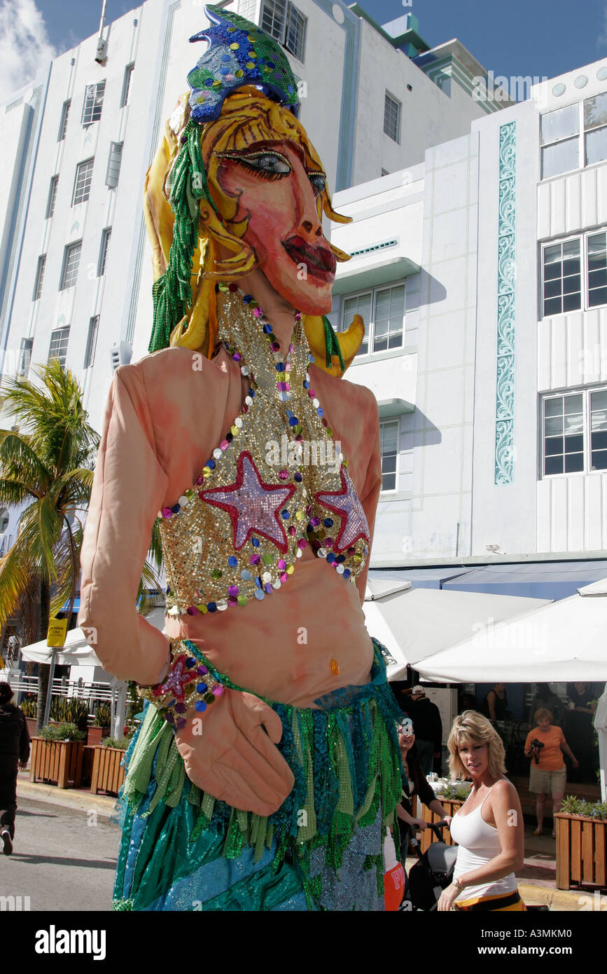 Miami Beach Florida, South Beach, Ocean Drive, Art Deco Wochenende, Veranstaltung, Festival, Festivals, Architekturfeier, Messe, riesiger Karnevalscharakter, Besucher Stockfoto
