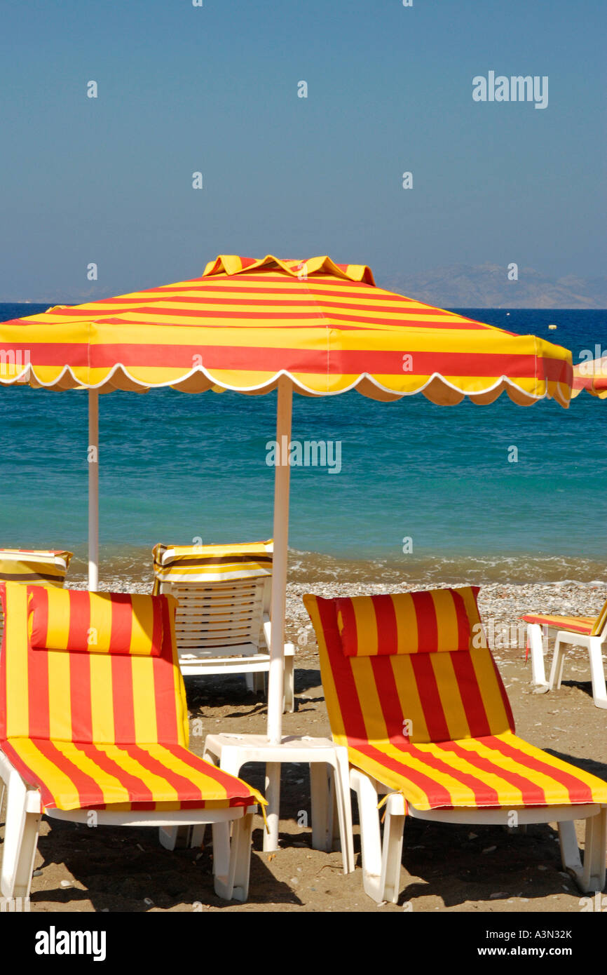 Strand an der nördlichen Küste von Rhodos, in der Nähe von der Stadt Rhodos, Griechenland Stockfoto