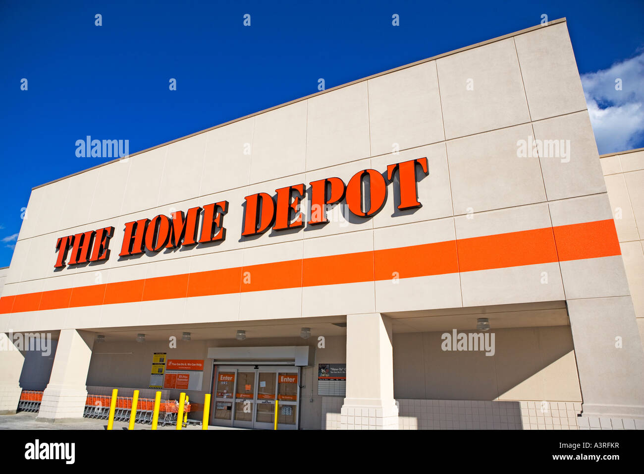 HOME DEPOT, HOME, HOME IMPROVEMENT, KETTE, GROßE, SPEICHERN, EINZELHANDEL, KAUFEN, VERKAUFEN, BAUHOLZ Stockfoto