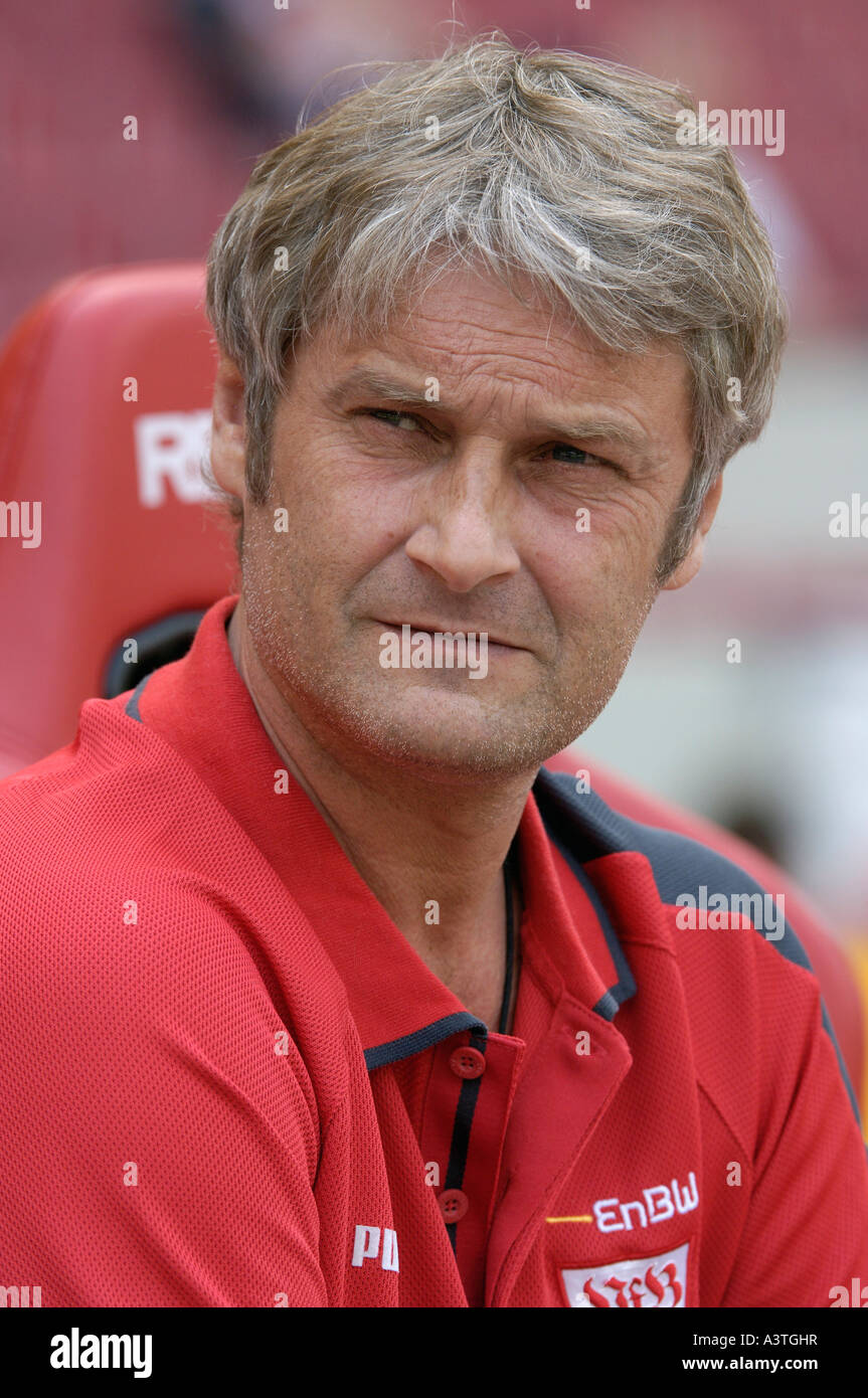 Armin veh Fotos und Bildmaterial in hoher Auflösung Alamy