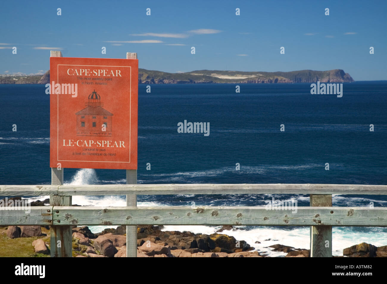 Kanada Neufundland Cape Spear östlichen Punkt in Nordamerika zu unterzeichnen, in Englisch und Französisch Stockfoto